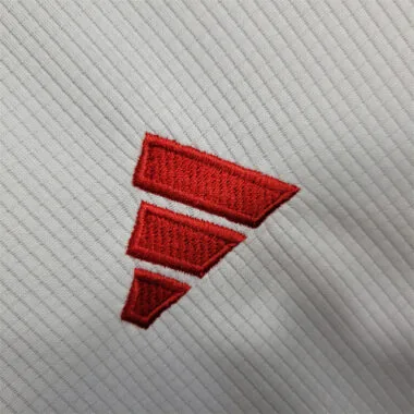 23-24 Bayern home kids kit