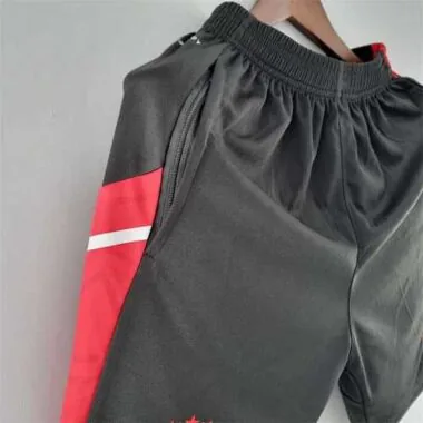 Pantalones cortos de entrenamiento del Bayern 22-23, rojo y negro