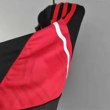 Pantalones cortos de entrenamiento del Bayern 22-23, rojo y negro