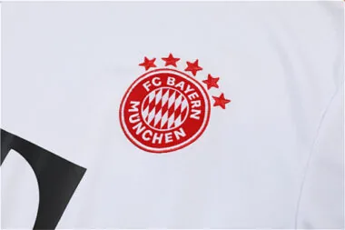 22-23 Bayern Training Kit White