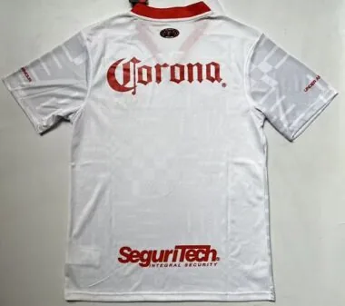 22-23 Toluca away