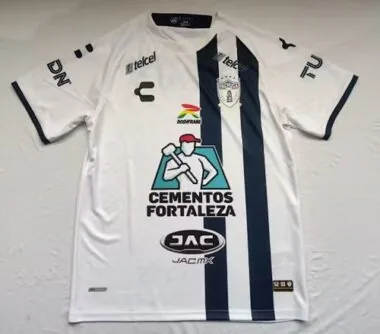 22-23 Pachuca goalkeeper