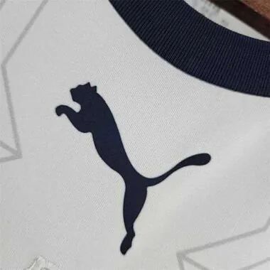 22-23 Chivas Guadalajara away