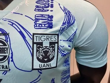 23-24 Tigres UANL - Equipamento de Edição Especial, Versão de Jogador, Camisola Azul de Futebol