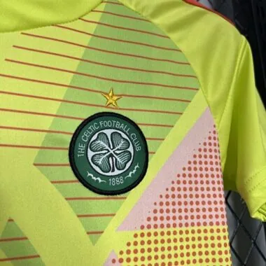 24-25 Celtic First Yellow Goalkeeper Kid Kits Youth Apparels Football AAAAJersey Yupoo