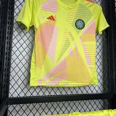 24-25 Celtic First Yellow Goalkeeper Kid Kits Youth Apparels Football AAAAJersey Yupoo