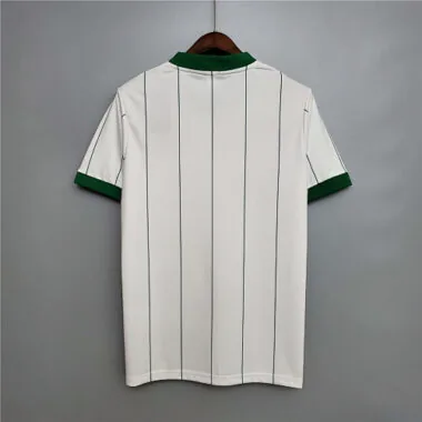 84-86 Celtic away1684417126000