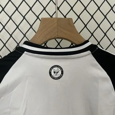 24-25 Newcastle United Home Kid Kits Youth Apparels Football