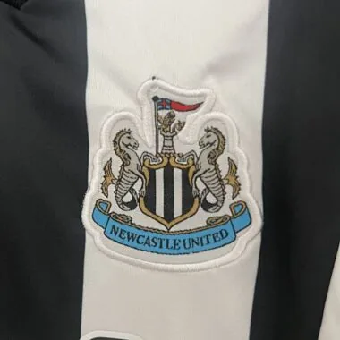 24-25 Newcastle United Home Kid Kits Youth Apparels Football