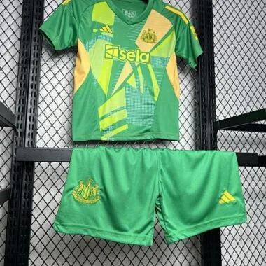 24-25 Newcastle First Goalkeeper Kid Kits Youth Apparels Football