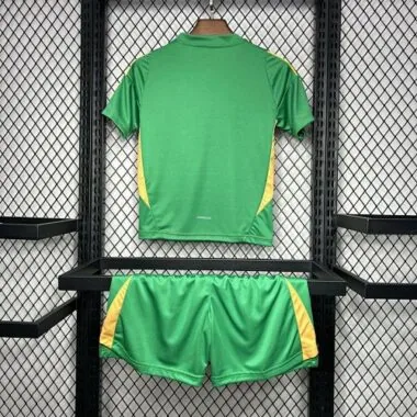 24-25 Newcastle First Goalkeeper Kid Kits Youth Apparels Football