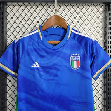 2023 Italy home kids kit