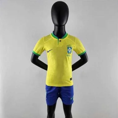 2022 Brazil home kids kit