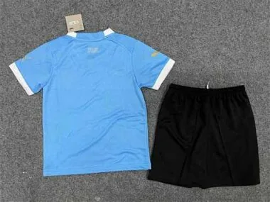 2022 Uruguay home kids kit