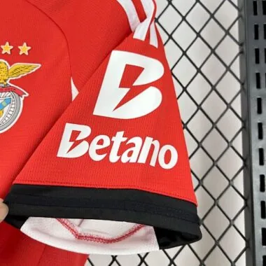 25-26 Benfica Home Kit Soccer