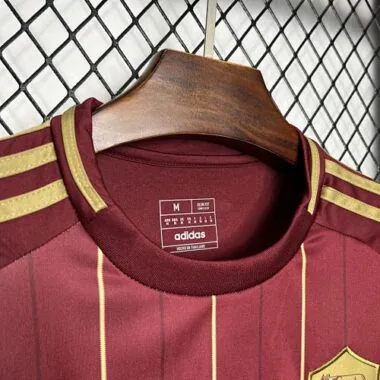 Equipaciones de fútbol de la Roma (local) 24-25, tallas S-4XL