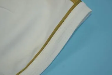 Pantaloncini da casa del Real Madrid 11-12