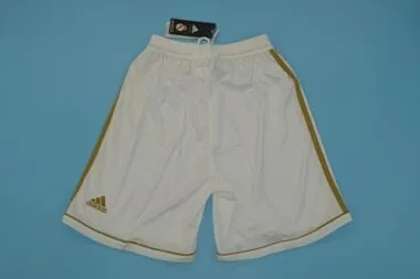 Pantaloncini da casa del Real Madrid 11-12