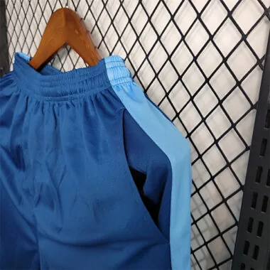 23-24 Calções do Grêmio em azul real 1684406101000