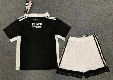 22-23 Colo-Colo uitwedstrijd-kindertenue