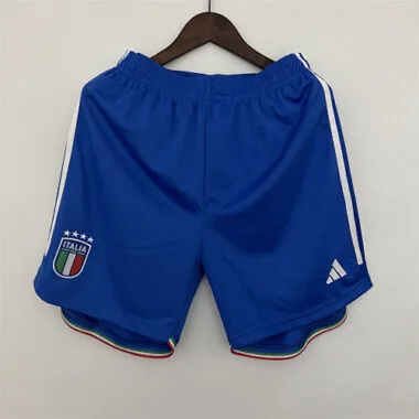 Calções da seleção italiana de 2023 (jogos em casa)