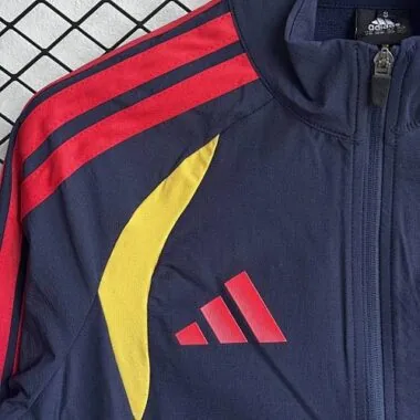 Set 2026 Colombia: giacca a vento e maglietta da calcio