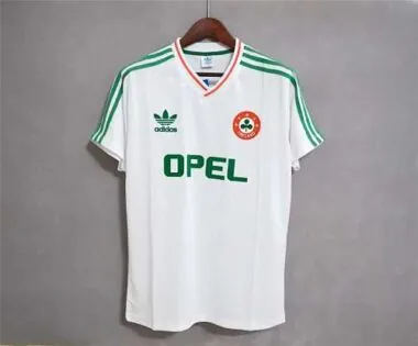 1990 ireland away