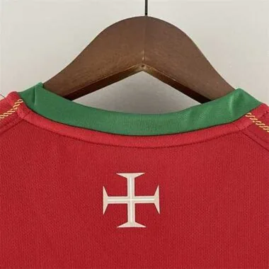 2006 Portugal home