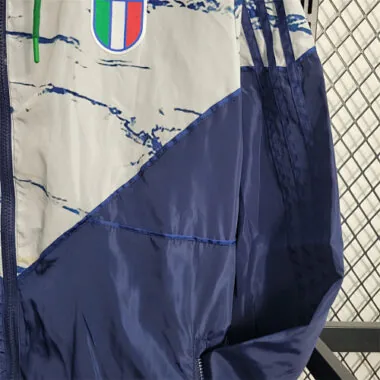 23-24 Giacca a vento Italia