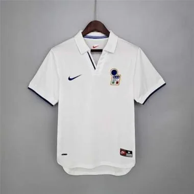 1998 Italy away1684421229000