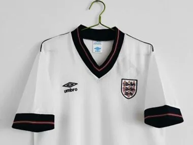 84-87 England home
