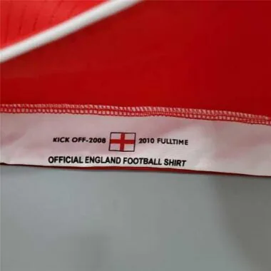 08-10 England away