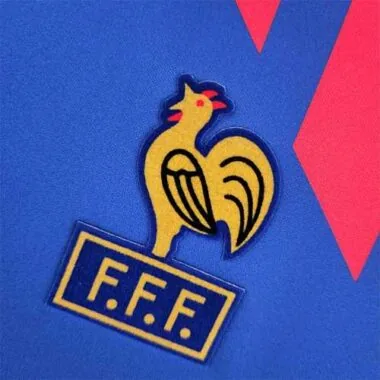 88-90 France home