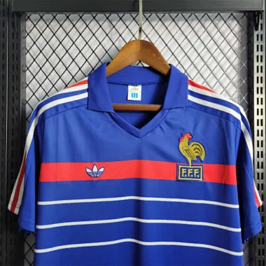 1984 France home