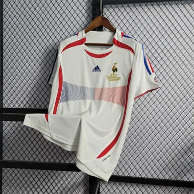 2006 France away white