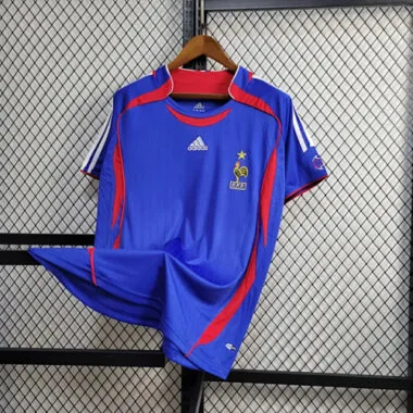 2006 France home