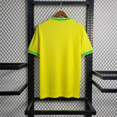 2023 Brazil Yellow Pigeon Special Edition Kit Football