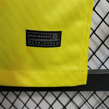 2023 Brazil Yellow Pigeon Special Edition Kit Football