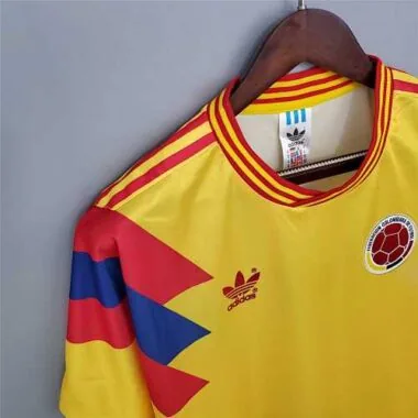 1990 Colombia home