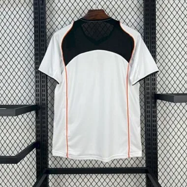 04-05 Valencia Home Kit Retro Soccer AAAAJersey Yupoo