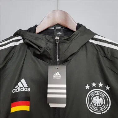 20-21 Germany black windbreaker