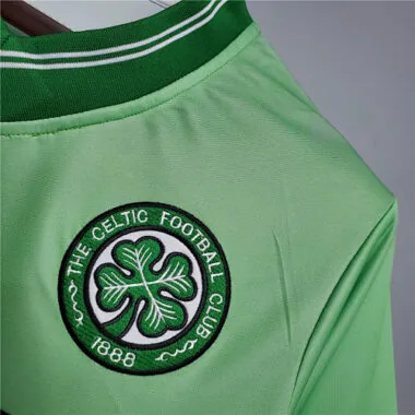 84-86 Celtic (fora de casa)