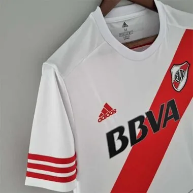 15-16 River Plate (em casa)