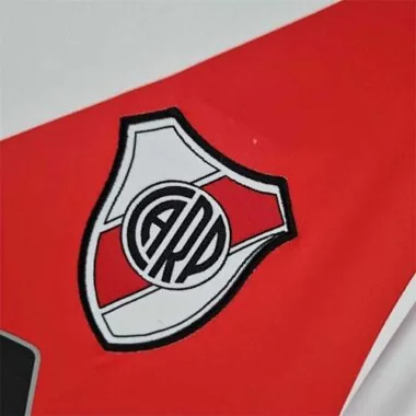 15-16 River Plate (em casa)