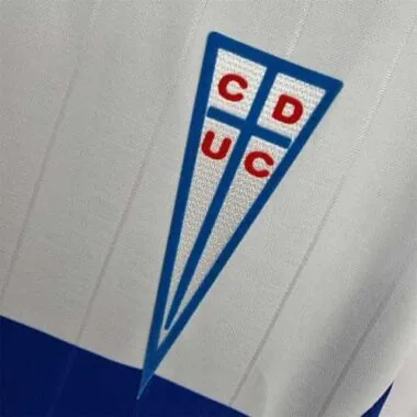 2009 La Católica home