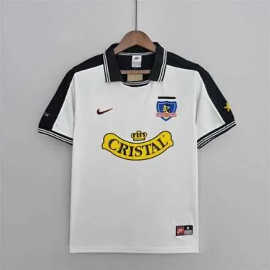 99 Colo-Colo home