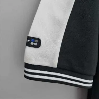 99 Colo-Colo away