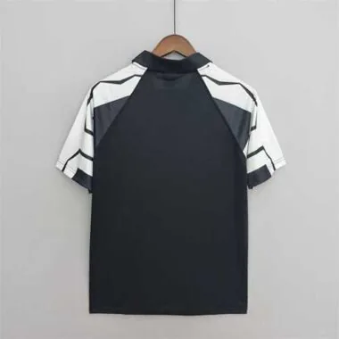 95 Colo-Colo away