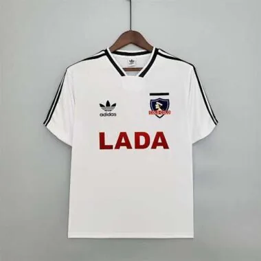 91 Colo-Colo home