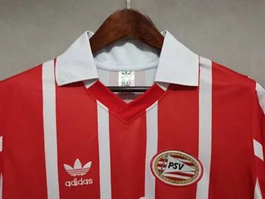 1990 PSV, camisola de casa vermelha e branca